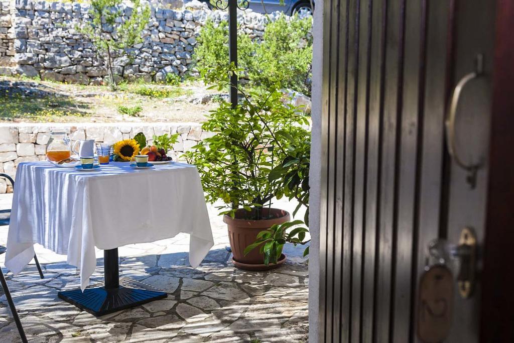 B&B Pozzo Di Luce (Adults Only) Monopoli Exterior photo